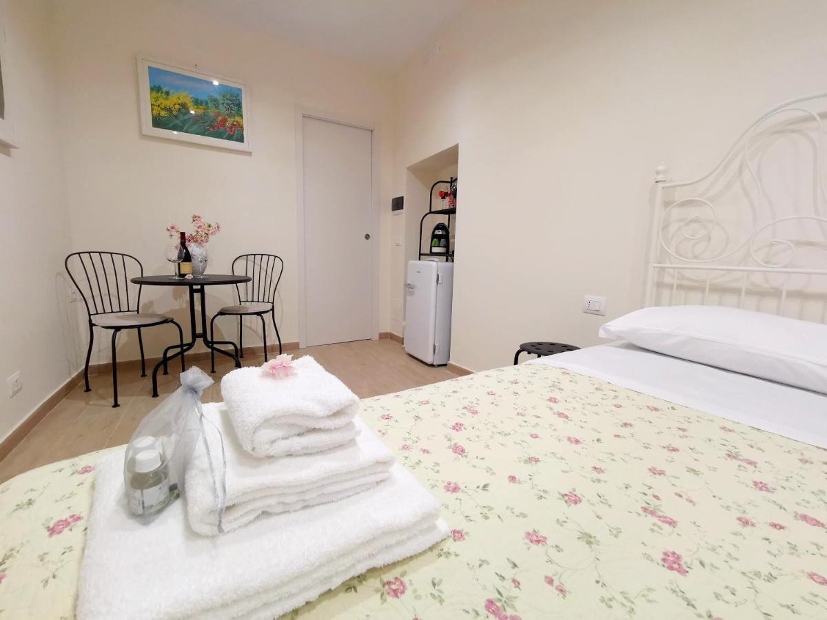Dal Pupo 2 Lägenhet Bari Exteriör bild